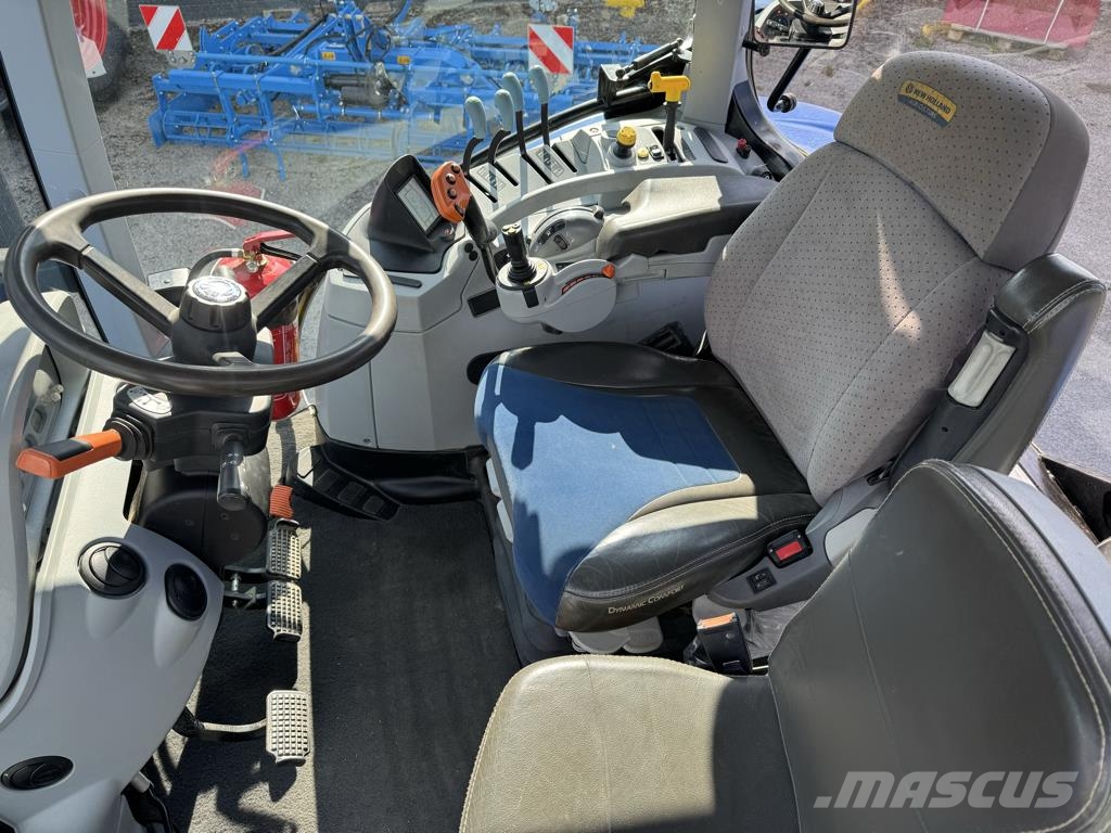 New Holland T7.245 الجرارات
