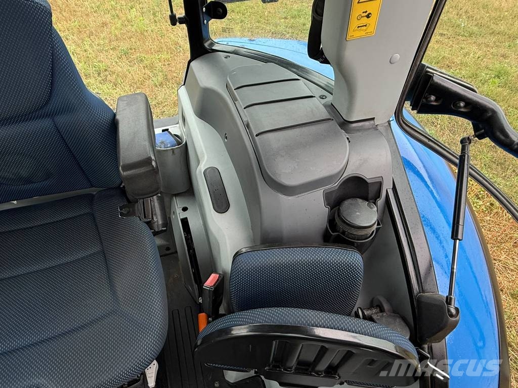 New Holland T 5.120 Auto Command Traktory