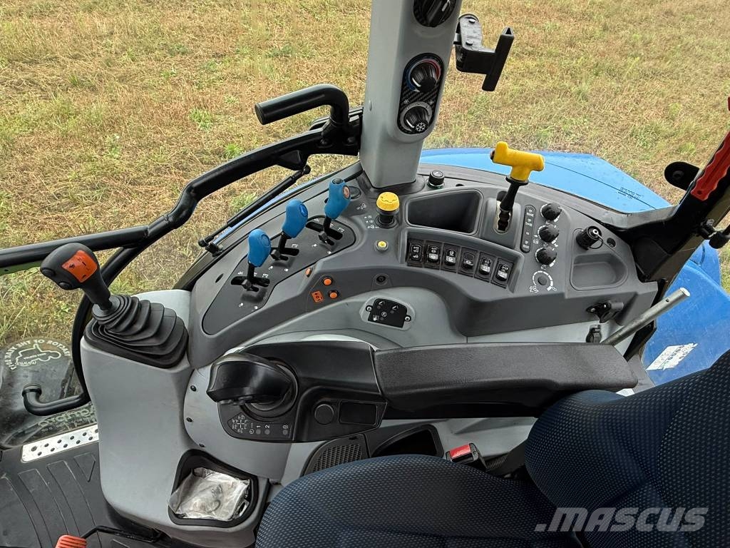 New Holland T 5.120 Auto Command Traktory