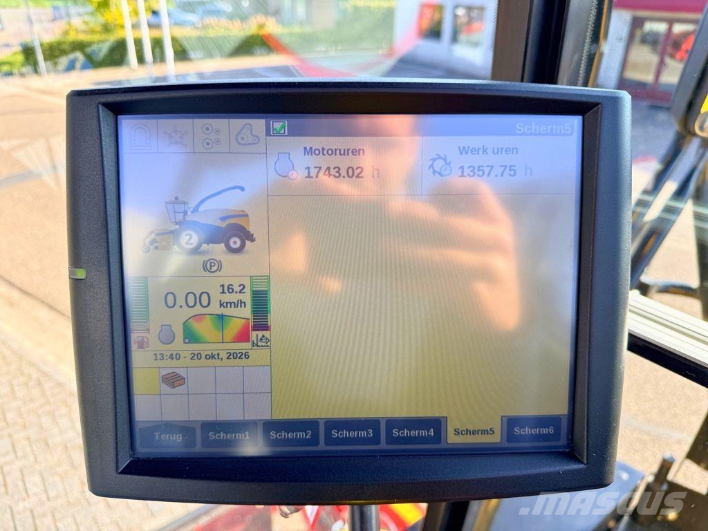 New Holland FR550 Forage Cruiser + Kemper N3003 自走式飼料採集機