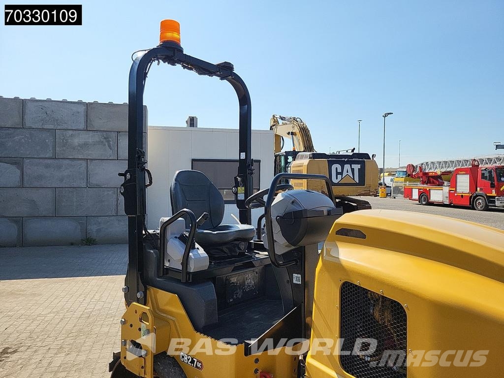 CAT CB2.7 GC Twin drum rollers