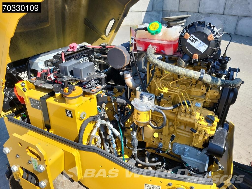 CAT CB2.7 GC Twin drum rollers