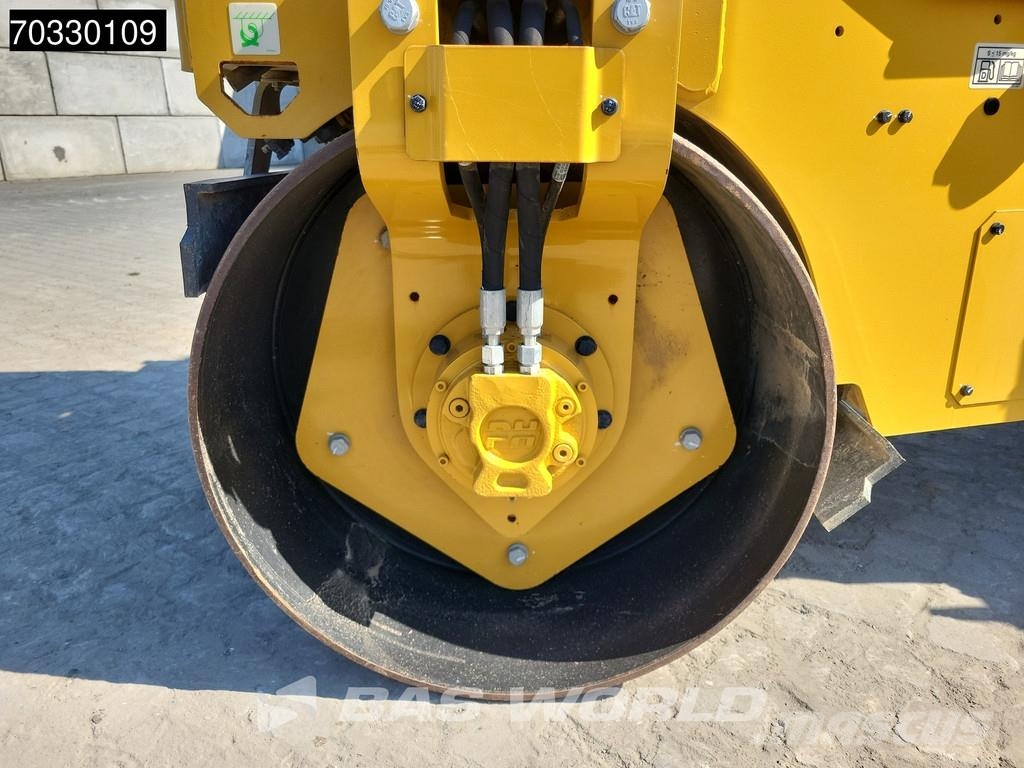 CAT CB2.7 GC Twin drum rollers