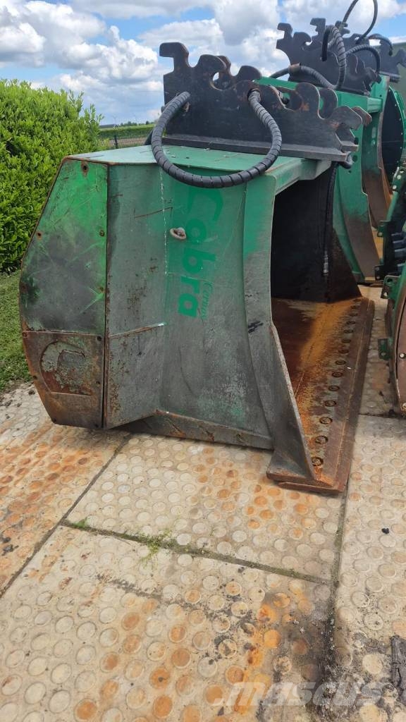 Cobra S3-180 KX15 Verkleinbak/crushing bucket Mobila sorteringsverk