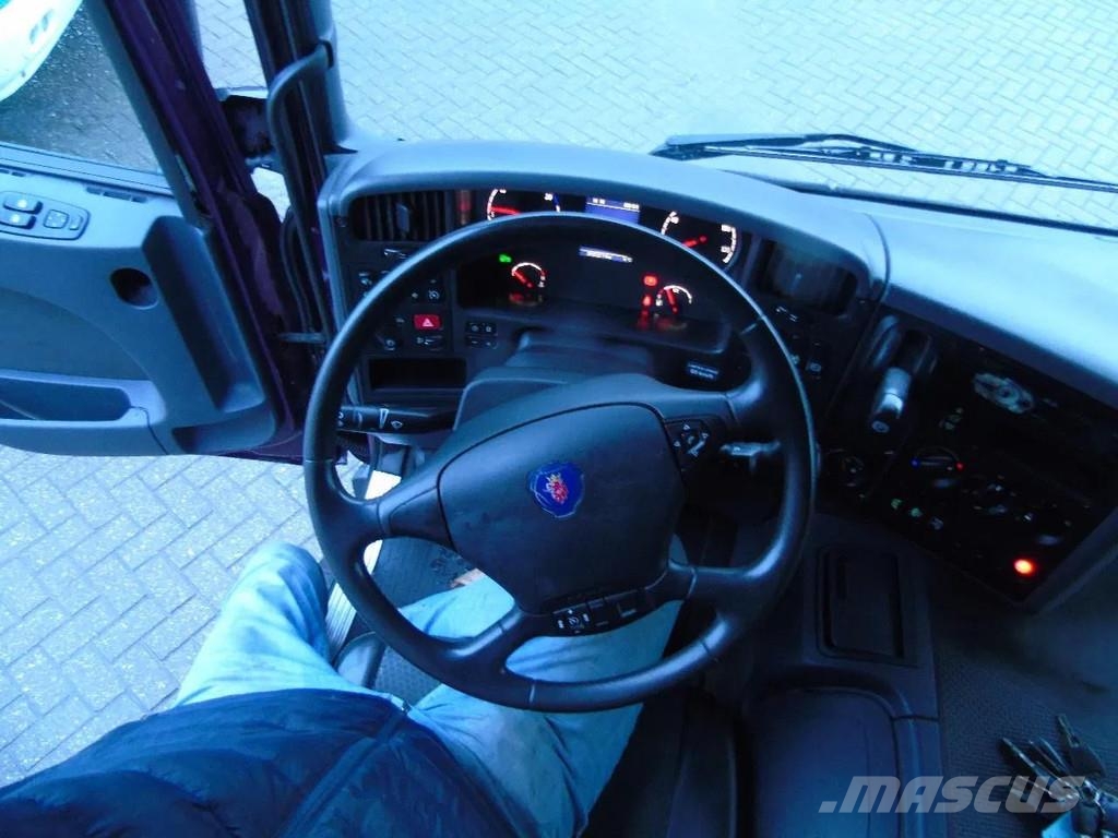 Scania P230 LOW KLM + CARRIER + LOADLIFT + Φορτηγά Ψυγεία