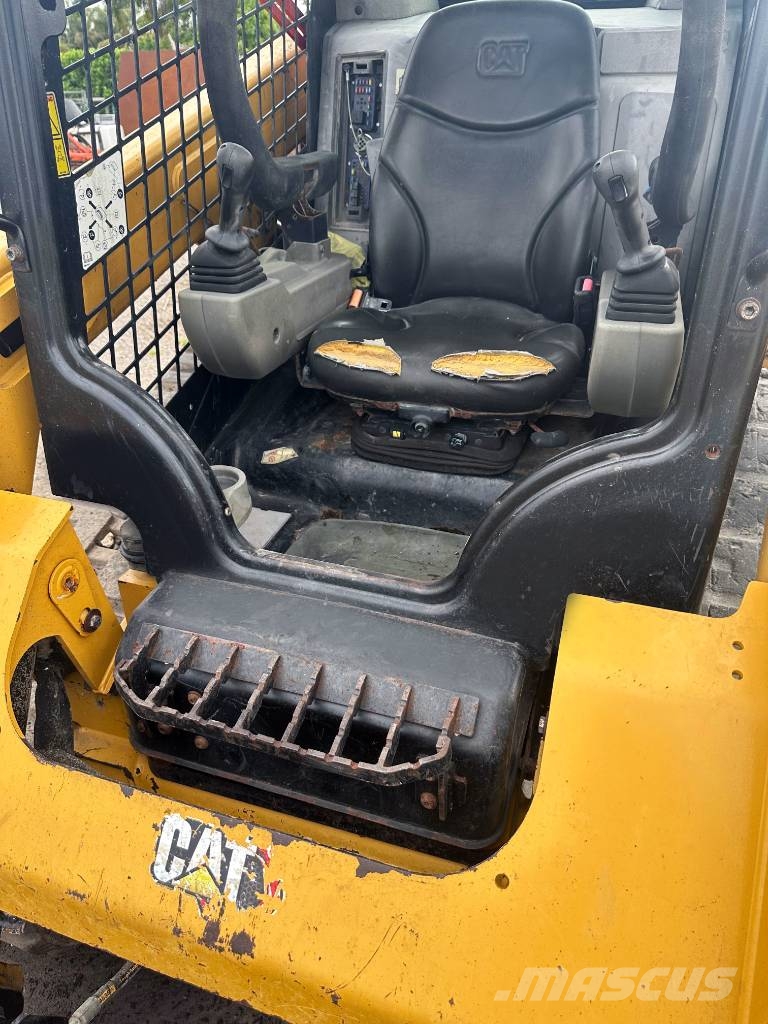 CAT 259 D3 Skid steer loaders