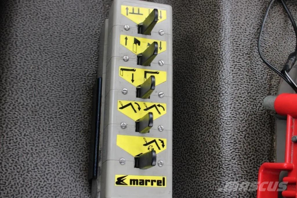 DAF CF 85.410 + HOOK ARM SYSTEM + EURO 5 Rol kiper kamioni sa kukom za podizanje tereta