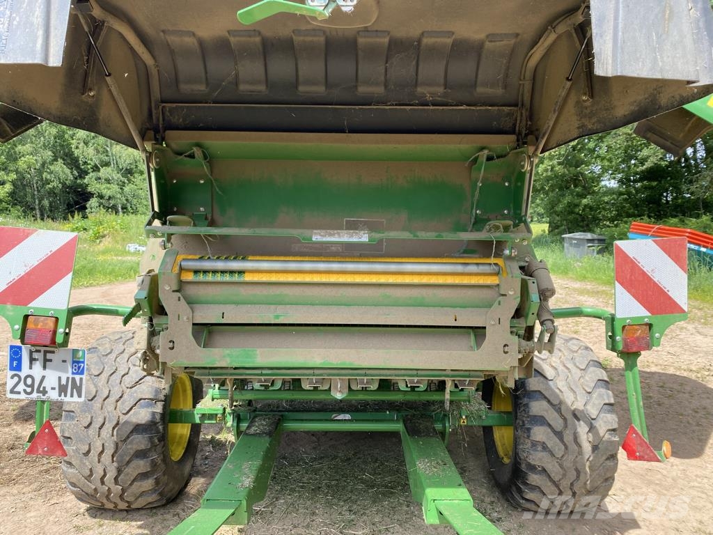John Deere V 451 M MAXICUT 13 COUTEAUX Rotopresse