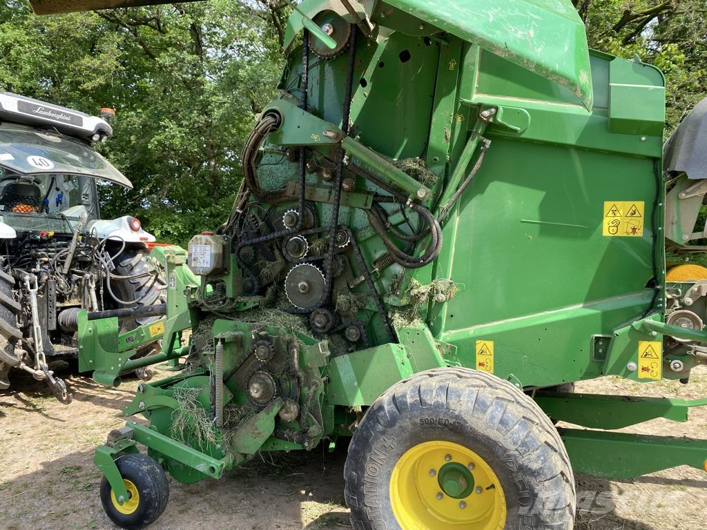 John Deere V 451 M MAXICUT 13 COUTEAUX Rotopresse