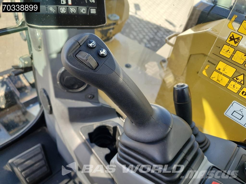CAT 308 CR A/C - 3 Buckets Minigraafmachines < 7t
