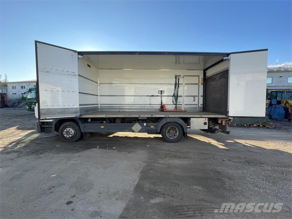 Mercedes-Benz Atego 4x2 Box body trucks