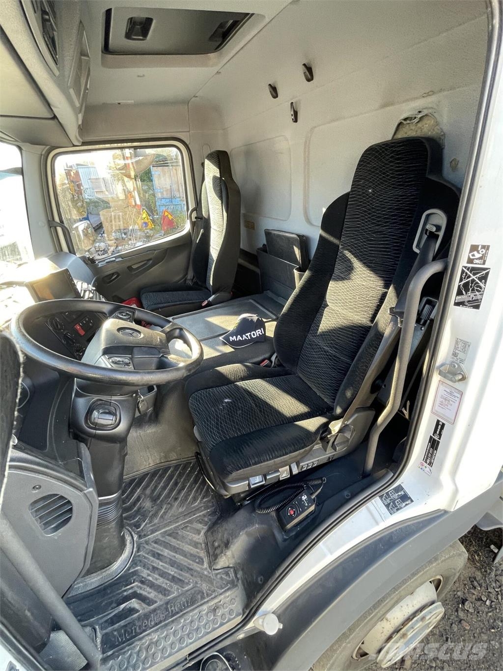 Mercedes-Benz Atego 4x2 Box body trucks