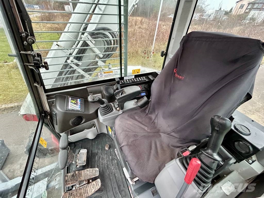 Takeuchi TB 280 FR V3 Excavadoras 7t - 12t