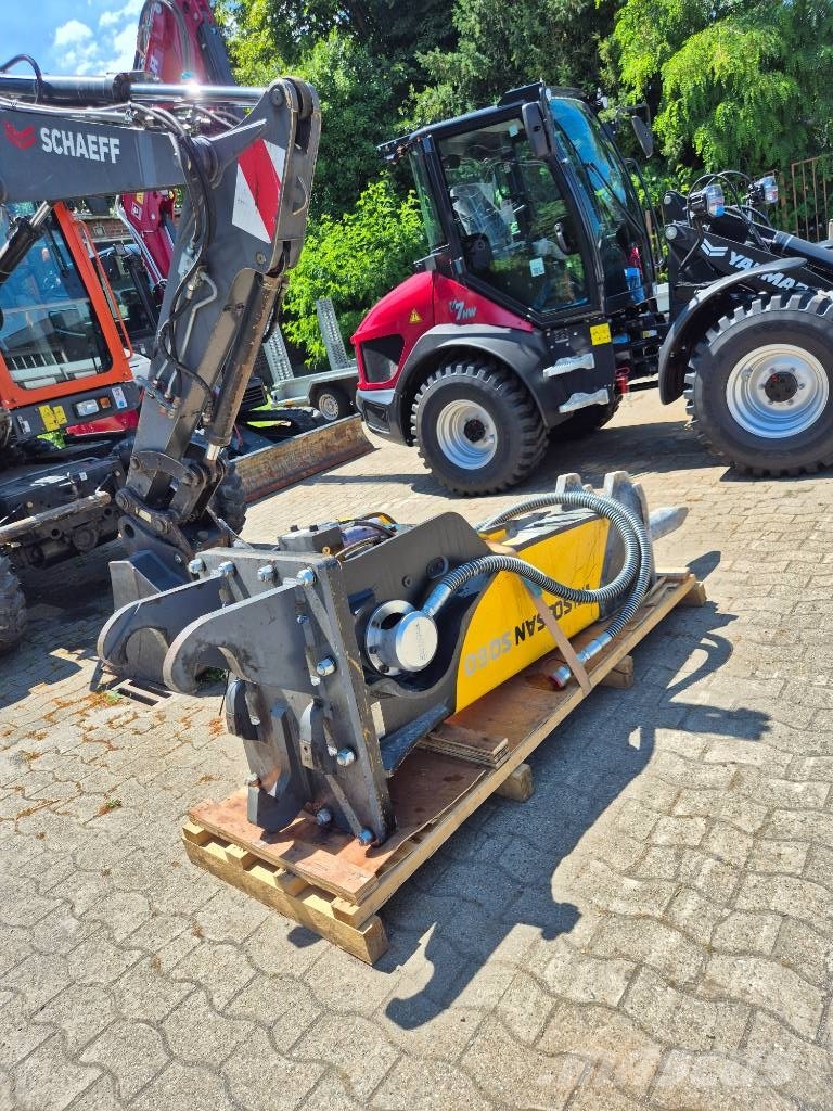 Soosan Hammer SQ60 (1.750 kg) Hammers / Breakers