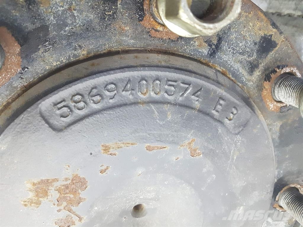 Volvo L30-4472439070A-Axle housing/Achskörper/Astrechter LKW-Achsen