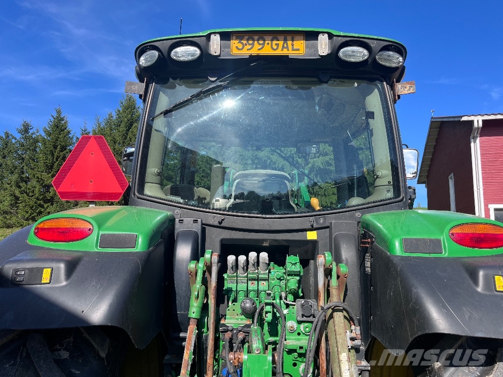 John Deere 6130 R Tractors