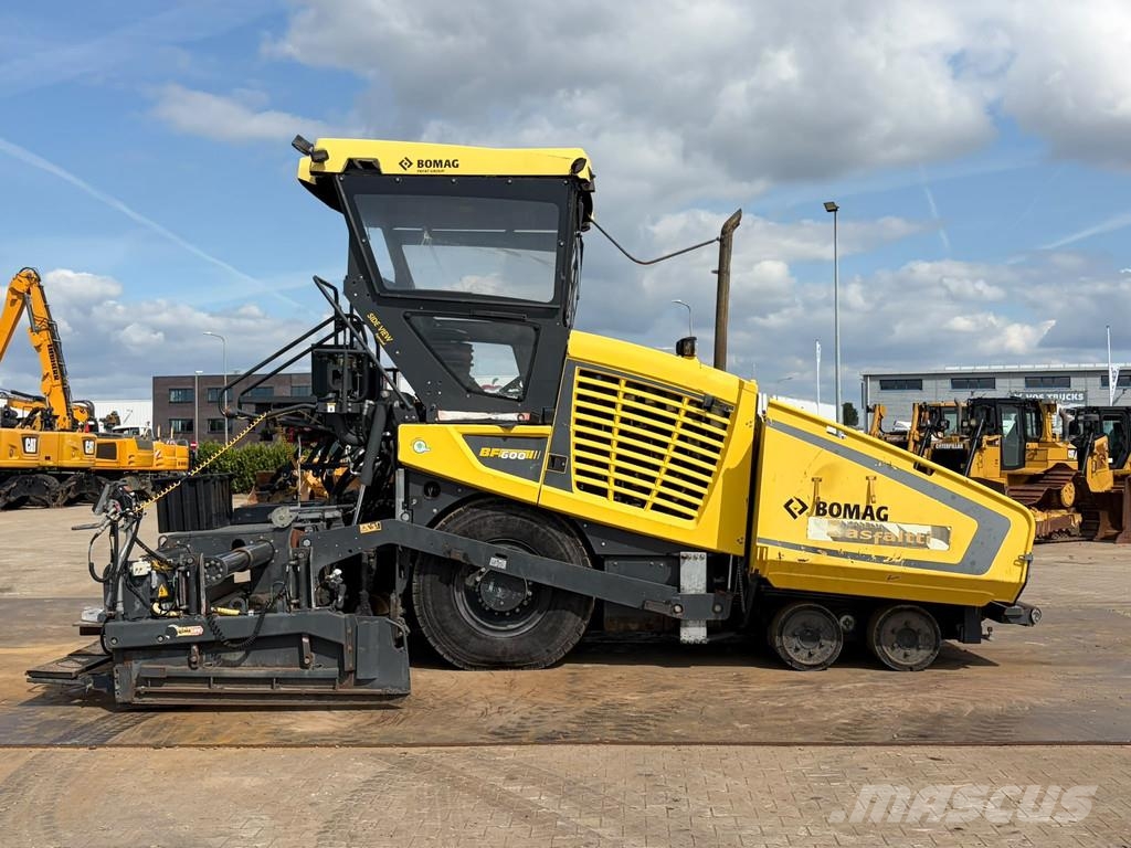 Bomag BF600P-2 incl. 2 x 75 cm extensions Strassenfertiger