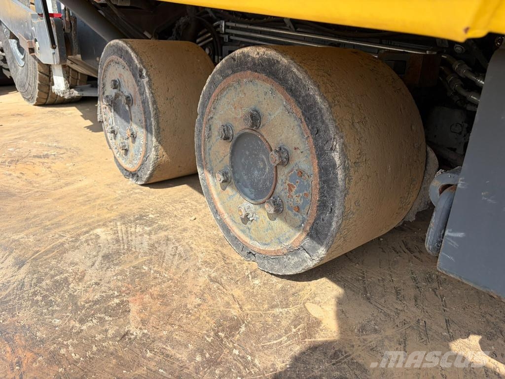 Bomag BF600P-2 incl. 2 x 75 cm extensions Strassenfertiger