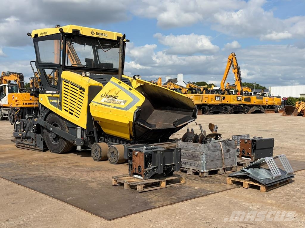 Bomag BF600P-2 incl. 2 x 75 cm extensions Strassenfertiger