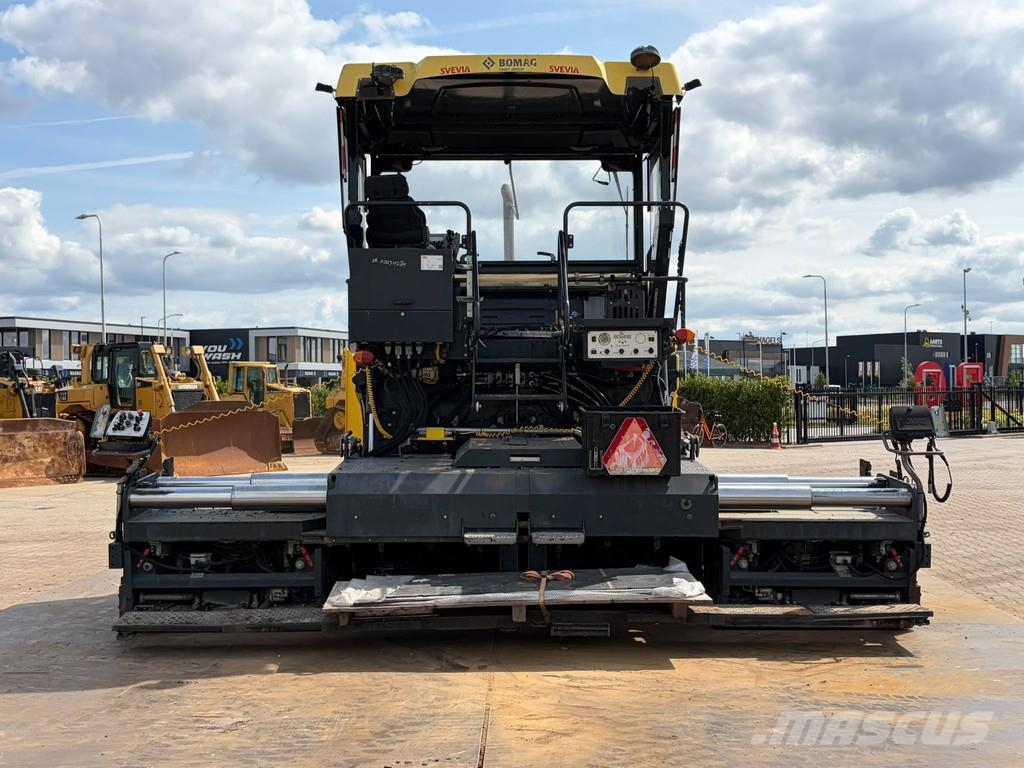 Bomag BF600P-2 incl. 2 x 75 cm extensions Strassenfertiger
