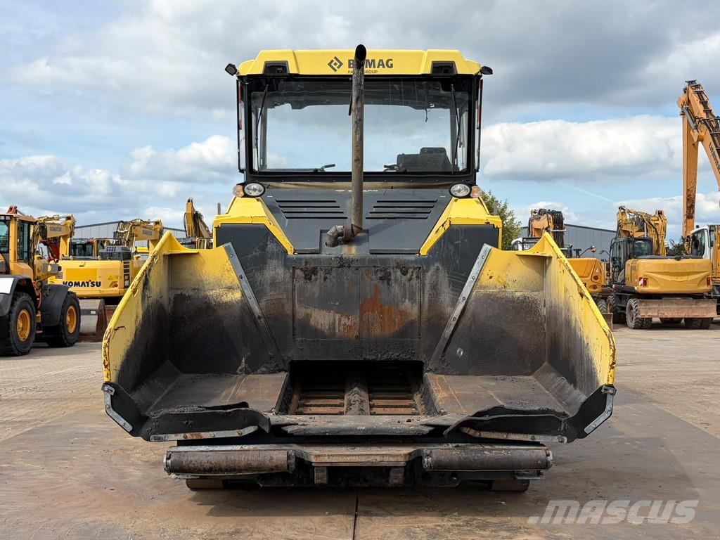 Bomag BF600P-2 incl. 2 x 75 cm extensions Strassenfertiger