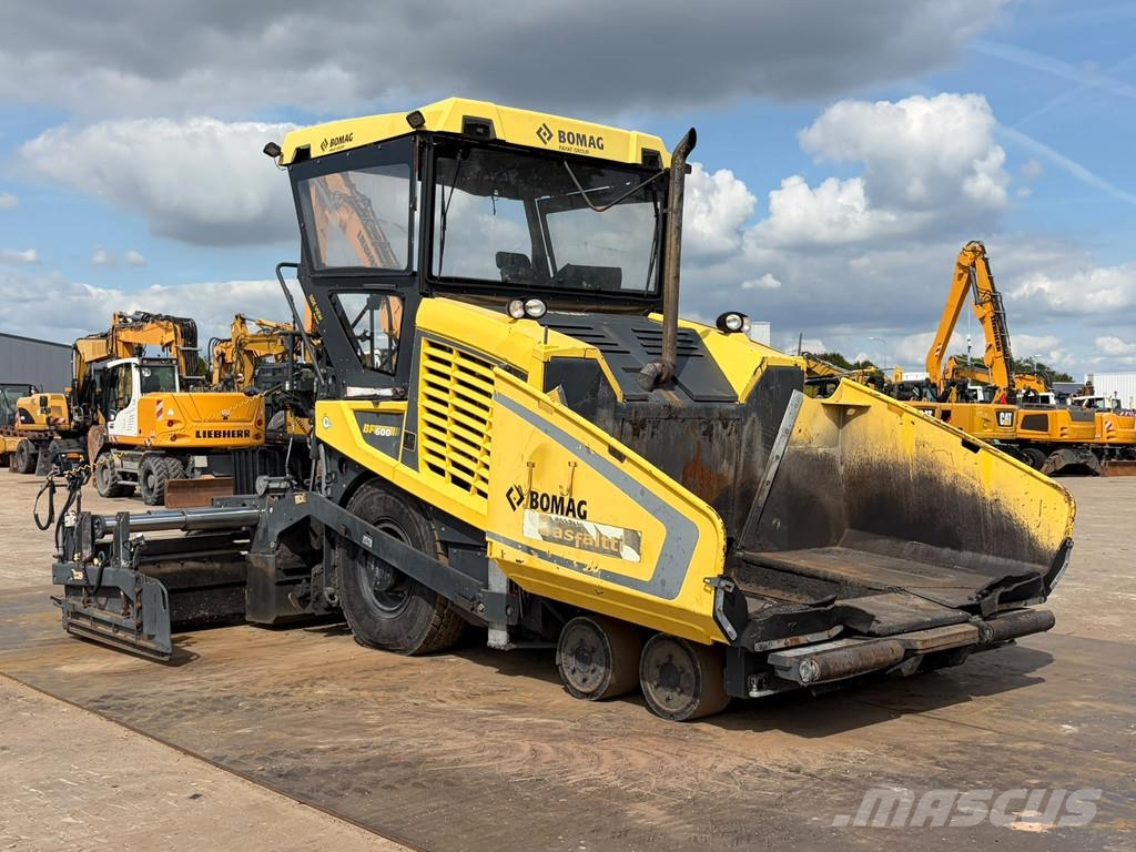 Bomag BF600P-2 incl. 2 x 75 cm extensions Strassenfertiger