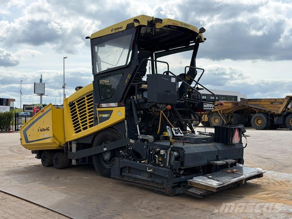 Bomag BF600P-2 incl. 2 x 75 cm extensions Strassenfertiger