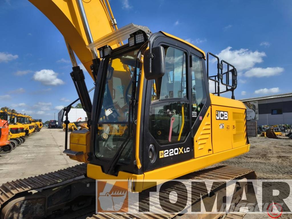 JCB 220 X LC 대형 굴삭기 29톤 이상