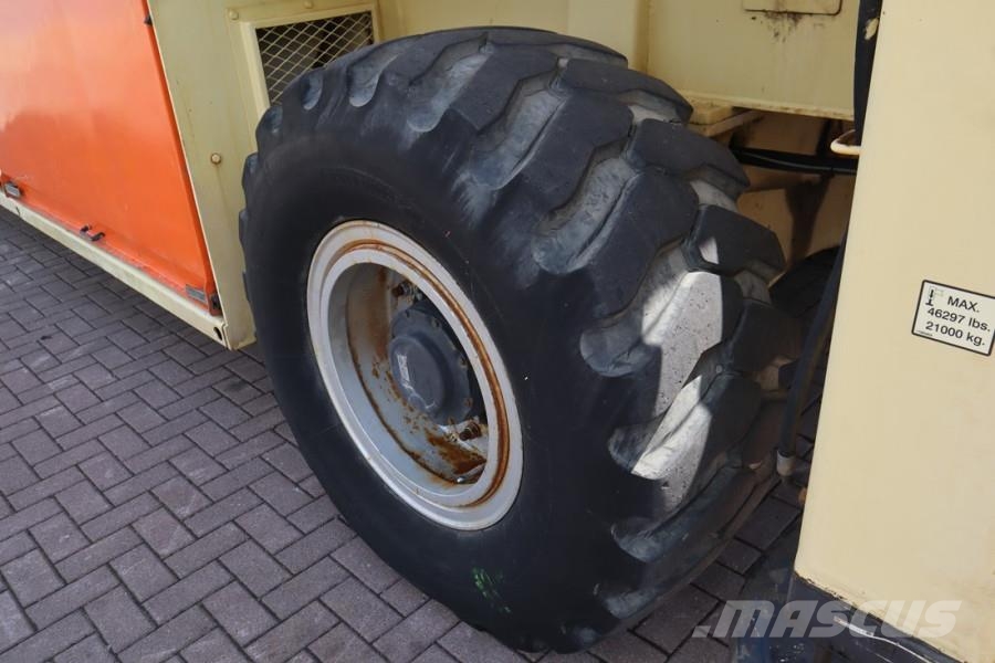 JLG SL320-30 Diesel, 4x4 Drive, 34m Working Height, 14 剪叉式升降机