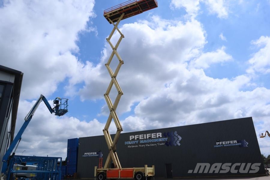 JLG SL320-30 Diesel, 4x4 Drive, 34m Working Height, 14 剪叉式升降机