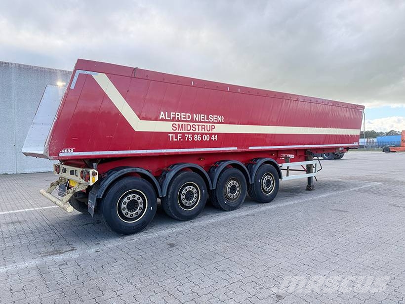 Kel-Berg Tipper / Kippauflieger 37 m3 Savivartės puspriekabės