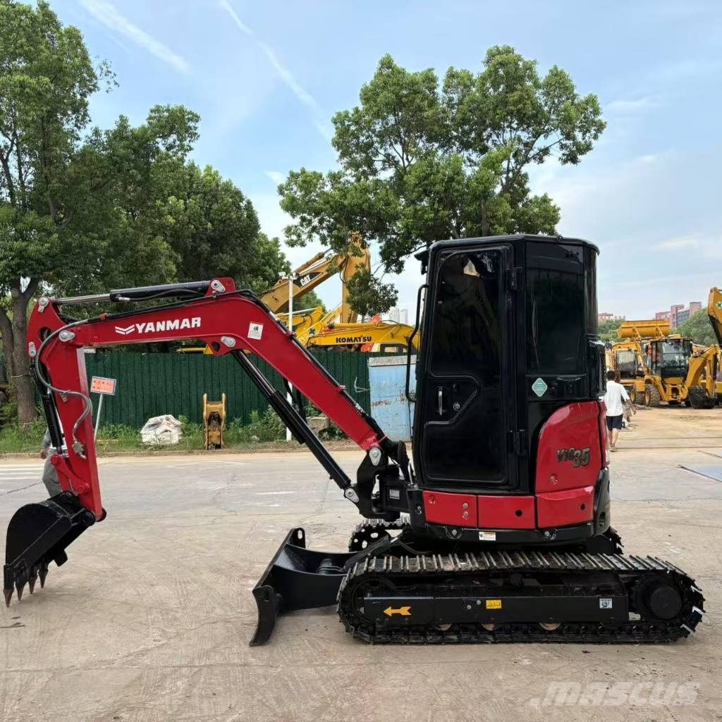 Yanmar Vio 35 小型挖掘机