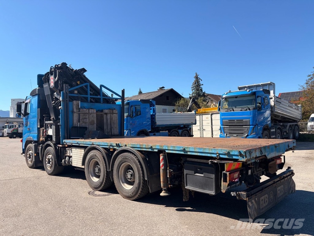 Volvo FH 480 + Effer 850 6S Rakodó daruk