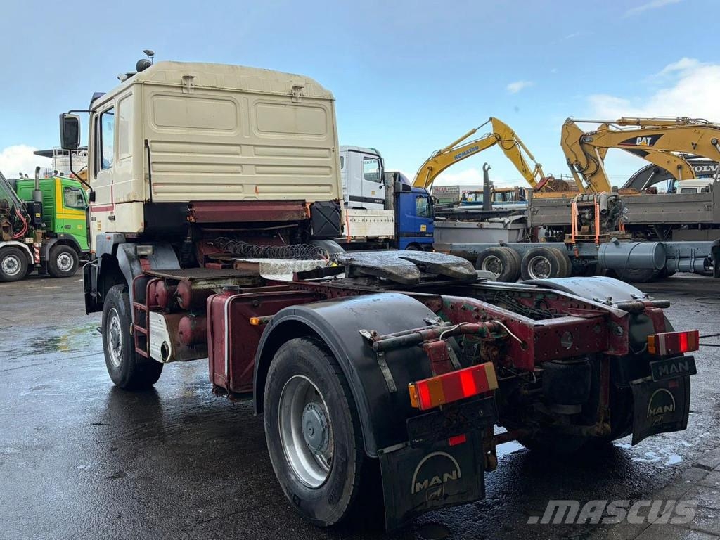 MAN 19.403 4x4 Manuel Gearbox Big Axle Kipper Hydrauli Vetopöytäautot
