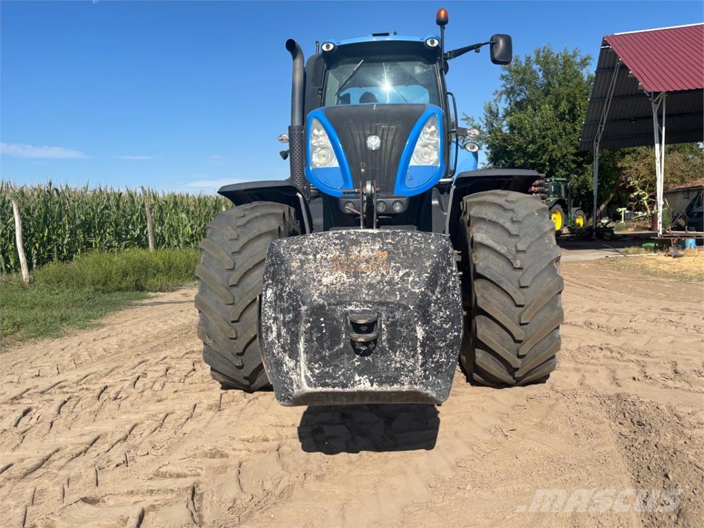 New Holland T8.360 معدات البناء - غير ذلك