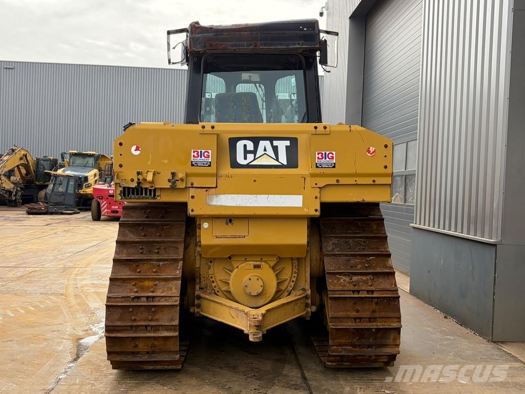 CAT D6R2 XL Buldooserid