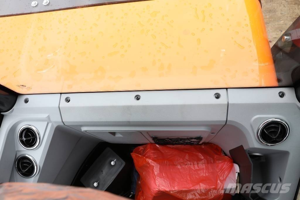 Develon DX 60 D 휠 굴삭기