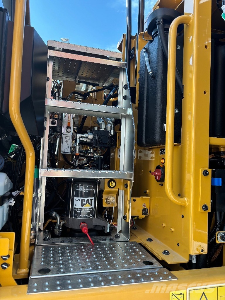 CAT M315 Wielgraafmachines