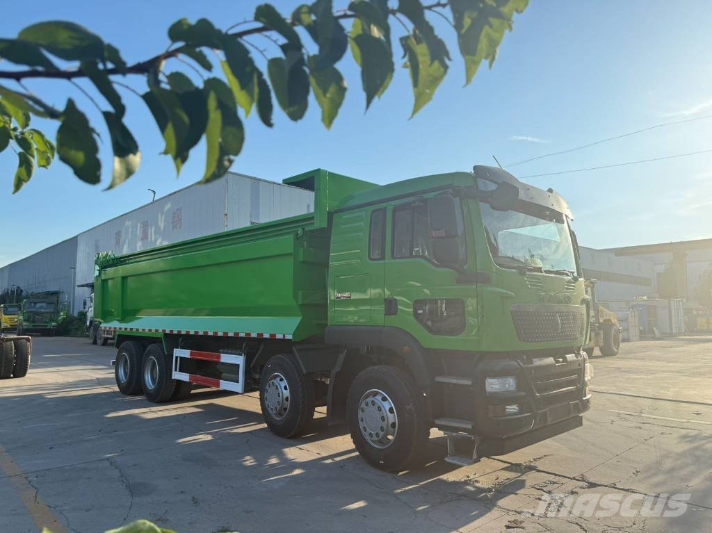 Sinotruk HOWO 8*4 Bañeras basculantes usadas