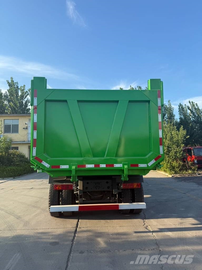 Sinotruk HOWO 8*4 Bañeras basculantes usadas