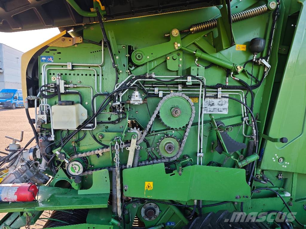 Krone Comprima V 180 XC Ruloonpressid