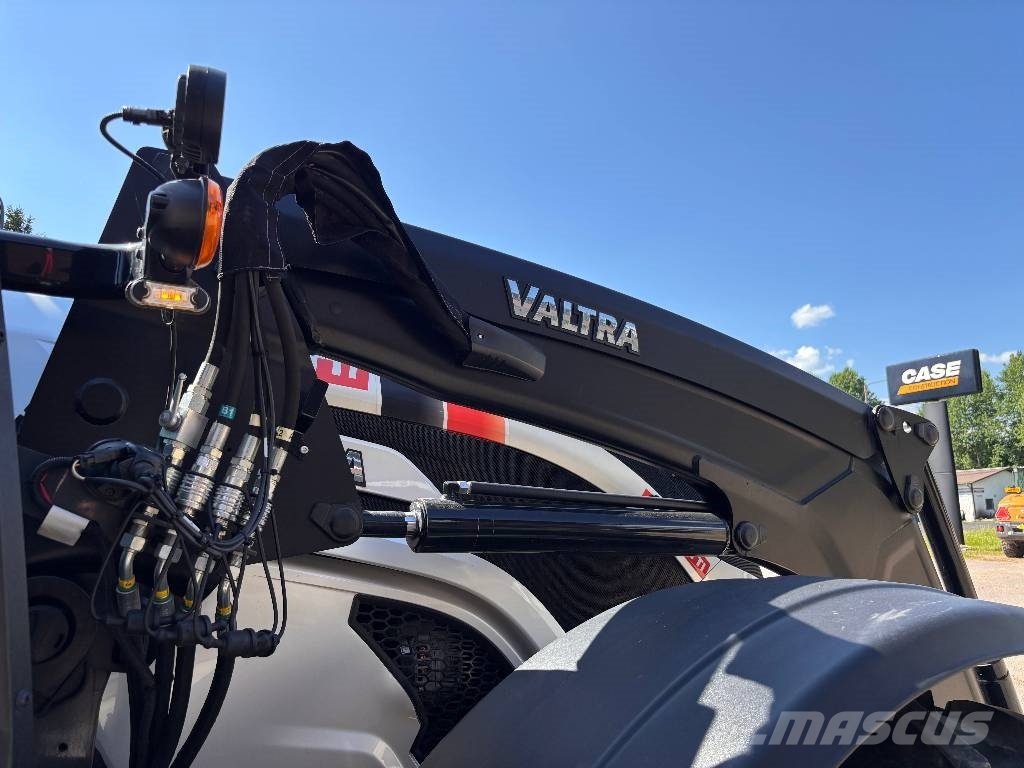 Valtra T 145 Active Трактора