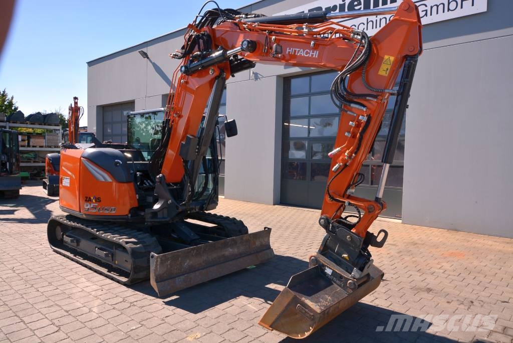 Hitachi ZX 95 USB-7 VA Vidutinės galios ekskavatoriai 7-12 t