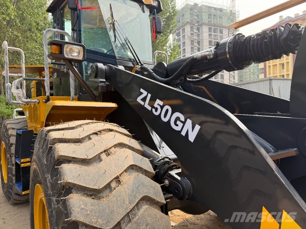 XCMG ZL 50 GN Колесни товарачи