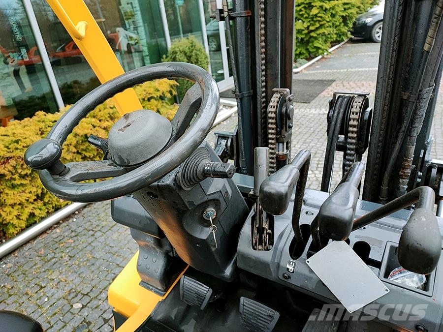 TCM U1D2A20LH LPG forklifts