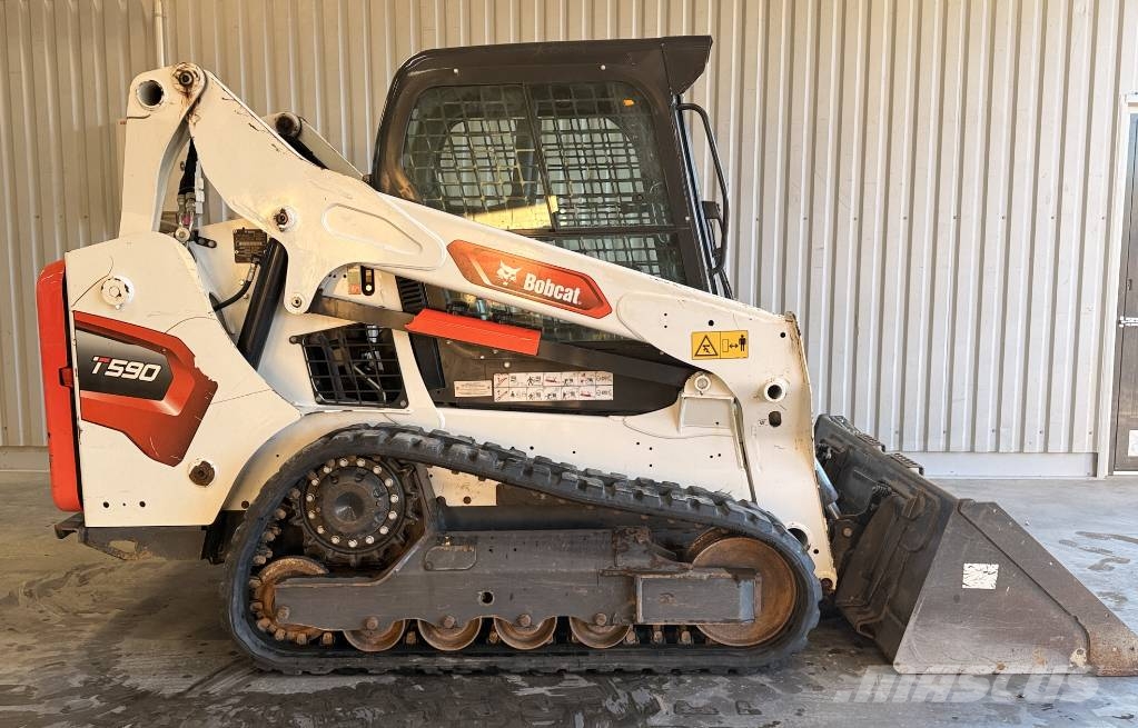 Bobcat T 590 HF Tuplanopeus Liukuohjatut kuormaajat