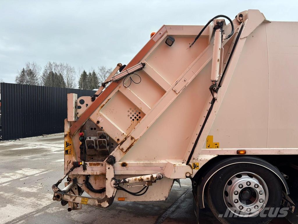 Volvo FE 240 6x2 NTM KGLS 17,2 m3 Sopbilar