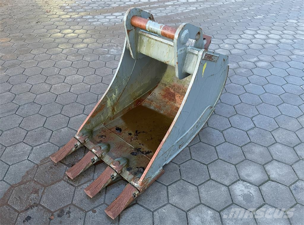  TIEFLÖFFEL 700 MM BREIT, Farm machinery