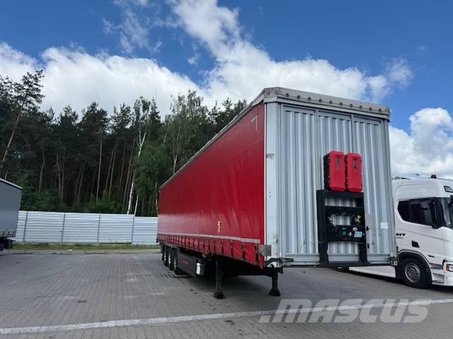 Kässbohrer XS maxima Тентованные полуприцепы