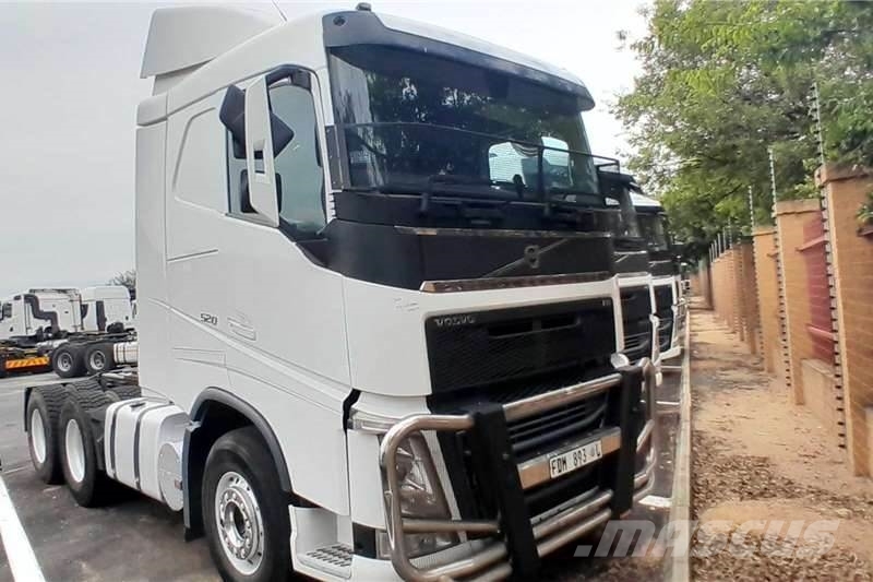 Volvo FH (4) 520 6x4 SLEEP H/RED 其他货车